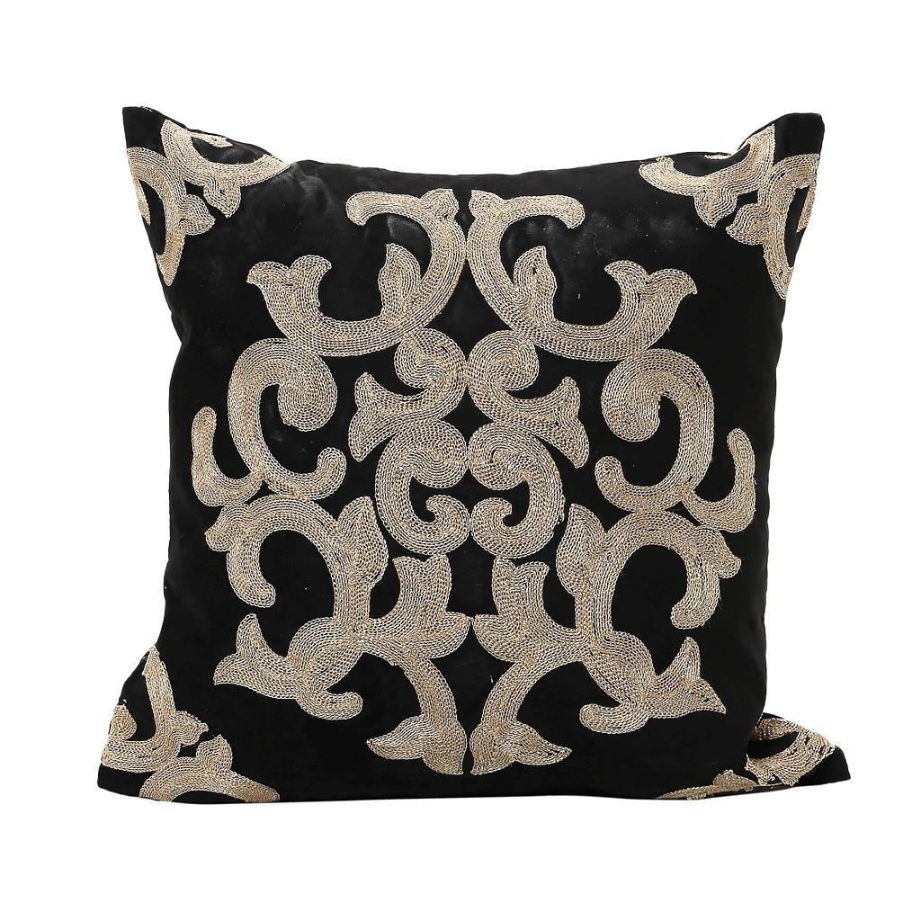 Cushion Black Gold Baroque